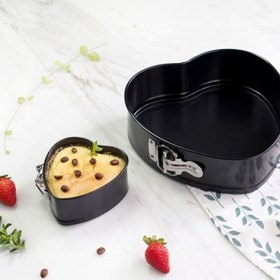 Heart Non-Stick Black Carbon Steel Cakes Molds Metal Bake Mould Removable Bottom Bakeware Cake Supplies Round Cake Baking Pan